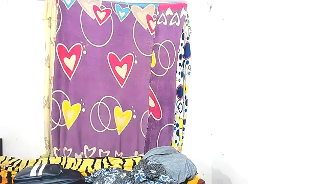 Snapshot of 1mateobigcook chatting on 09/25/25, 03:43 1mateobigcook online show from 09/25/25, 03:43