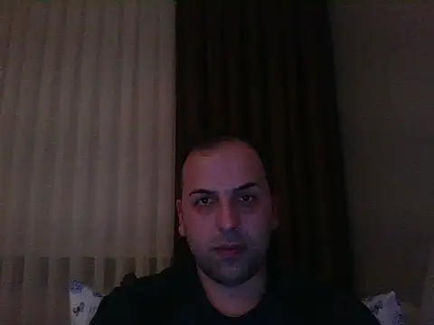 Snapshot of Yldrmm_9553 chatting on 04/24/26, 09:06 Yldrmm 9553 online show from 04/24/26, 09:06