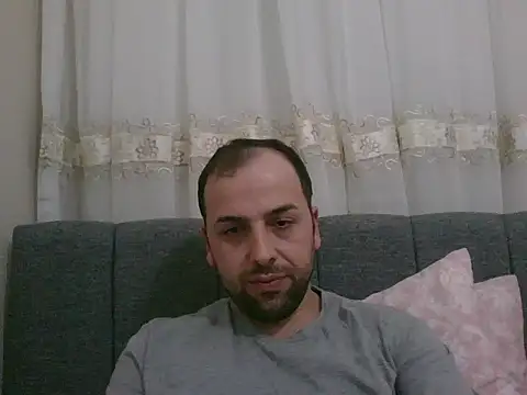 Snapshot of Yldrmm_9553 chatting on 05/08/26, 08:36 Yldrmm 9553 online show from 05/08/26, 08:36