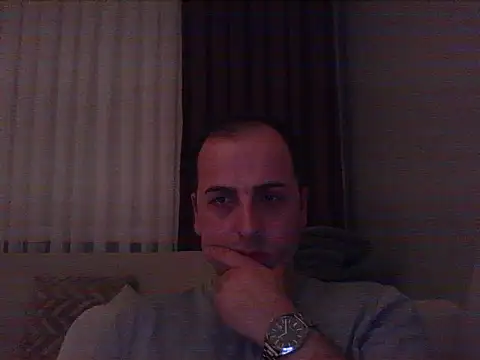 Snapshot of Yldrmm_9553 chatting on 06/11/26, 09:24 Yldrmm 9553 online show from 06/11/26, 09:24