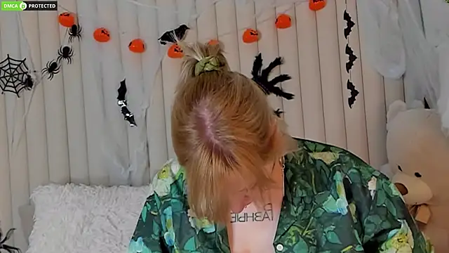 RachelCart online show from 10/29/25, 03:09