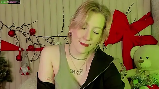 Snapshot of RachelCart chatting on 01/06/26, 03:10 RachelCart online show from 01/06/26, 03:10