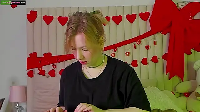 Snapshot of RachelCart chatting on 02/16/26, 03:13 RachelCart online show from 02/16/26, 03:13