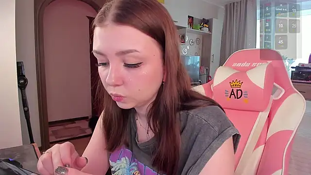 elisejays online show from 01/16/25, 10:10