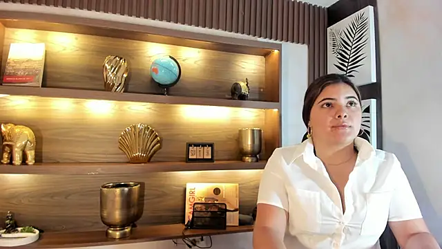 Snapshot of EVELIN_MASON chatting on 09/23/25, 07:39 EVELIN MASON online show from 09/23/25, 07:39