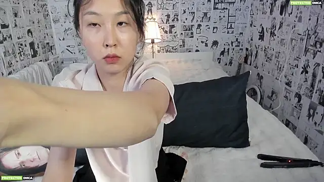 Minami 686 online show from 09/25/25, 02:54