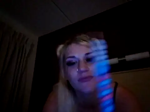 Snapshot of SexxxiLexiiii chatting on 12/15/25, 09:24 SexxxiLexiiii online show from 12/15/25, 09:24