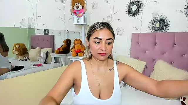 milf bigass  online show from 01/27/25, 01:30