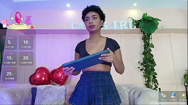 saray mardez online show from 02/16/25, 12:32