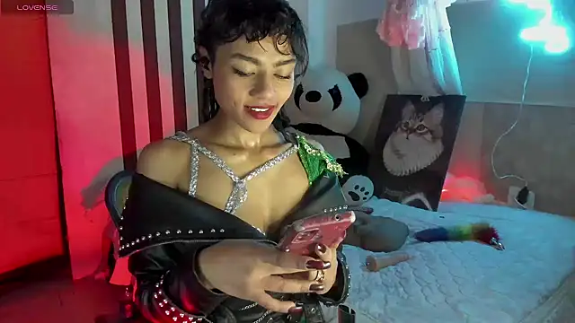 Lilithsabeth online show from 10/16/25, 09:27