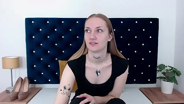 AlexaTease online show from 12/06/24, 10:27