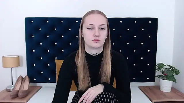 AlexaTease online show from 12/16/24, 08:41