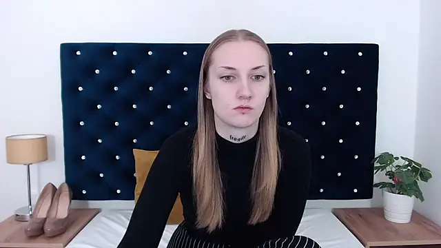 AlexaTease online show from 12/16/24, 11:44