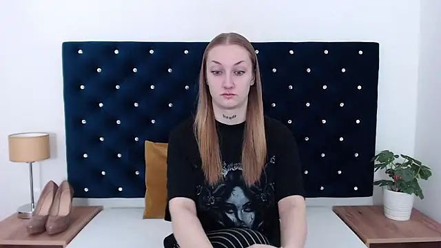 AlexaTease online show from 12/29/24, 11:29