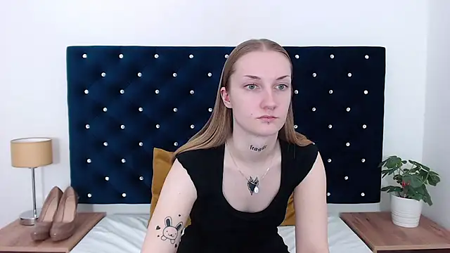 AlexaTease online show from 12/30/24, 06:16