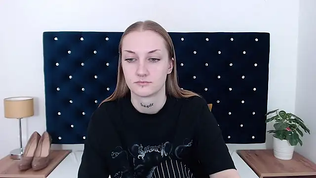 AlexaTease online show from 01/07/25, 03:12