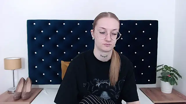 AlexaTease online show from 01/17/25, 12:52
