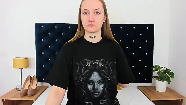 AlexaTease online show from 03/19/25, 11:28