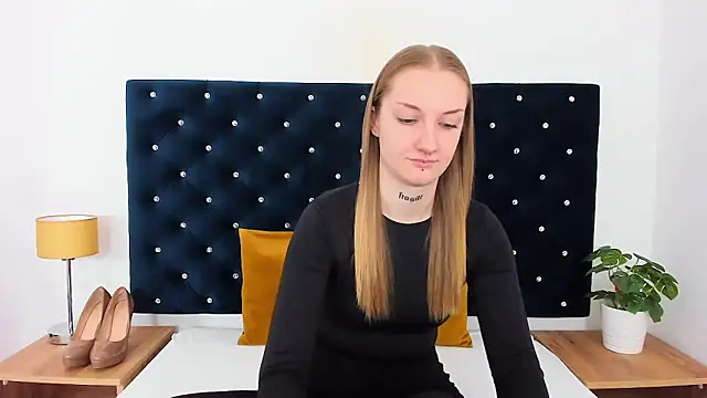 AlexaTease online show from 03/20/25, 12:11