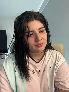 horny roomiess online show from 01/17/25, 09:06