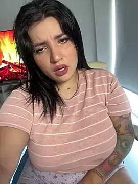 horny roomiess online show from 01/21/25, 10:08