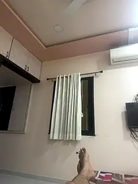 hornyguy271192 online show from 11/09/25, 08:51