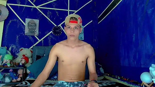 Liamscott  online show from 05/14/26, 07:09