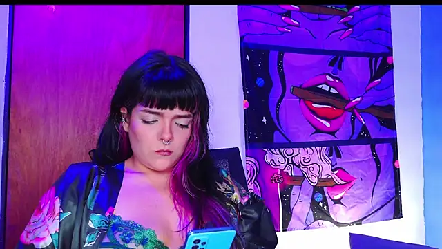 purple em69 online show from 07/07/26, 02:54