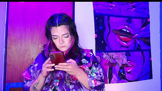 purple em69 online show from 07/12/26, 09:50