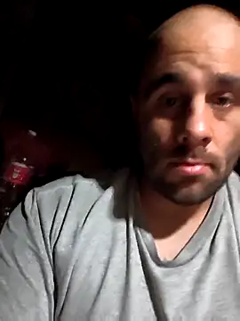 Snapshot of geriker chatting on 05/08/26, 10:37 geriker online show from 05/08/26, 10:37