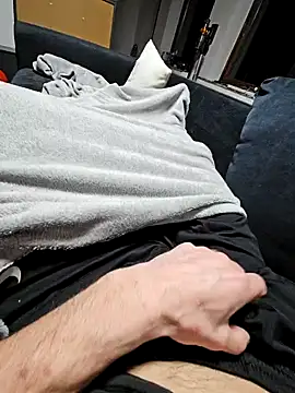 Snapshot of Nakeddriver1and-Wife chatting on 02/18/25, 06:15 Nakeddriver1and-Wife online show from 02/18/25, 06:15