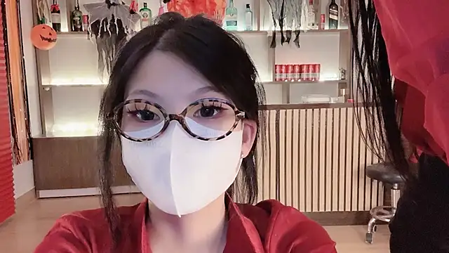 Jennie Spa online show from 10/24/25, 03:41