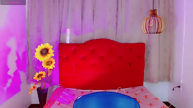 Jessica smith 1 online show from 11/05/25, 11:10