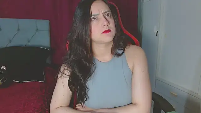 Noamartin  online show from 10/20/25, 10:54