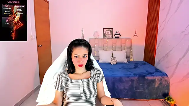 HannaSexyy online show from 07/26/26, 01:25