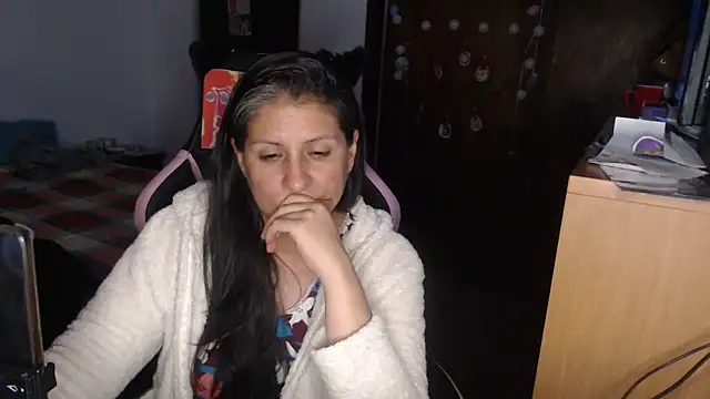 Snapshot of LucifernandaSw chatting on 04/14/26, 07:58 LucifernandaSw online show from 04/14/26, 07:58