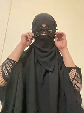 Hijabi HotGirls online show from 02/14/25, 11:09