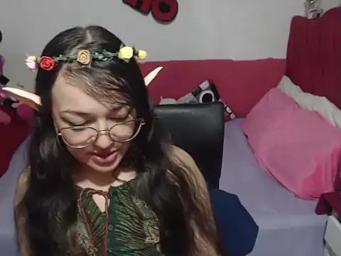 Snapshot of Angela_18honey chatting on 11/08/25, 01:06 Angela 18honey online show from 11/08/25, 01:06