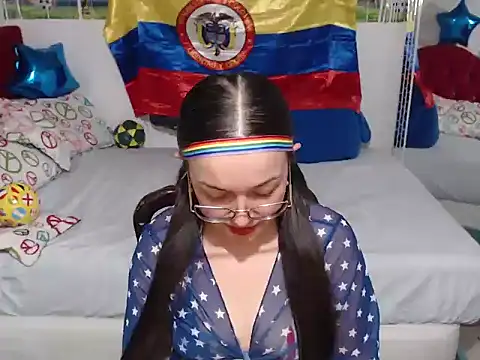 Angela 18honey online show from 07/06/26, 03:58