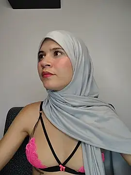 hanaa 18 online show from 07/27/26, 03:13