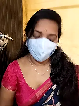 Snapshot of Susma-Telugu chatting on 10/08/25, 04:32 Susma-Telugu online show from 10/08/25, 04:32