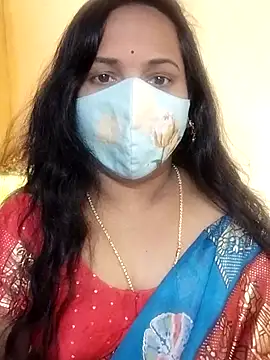 Snapshot of Susma-Telugu chatting on 11/24/25, 06:57 Susma-Telugu online show from 11/24/25, 06:57