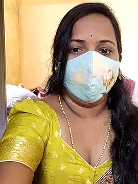 Snapshot of Susma-Telugu chatting on 11/26/25, 06:03 Susma-Telugu online show from 11/26/25, 06:03