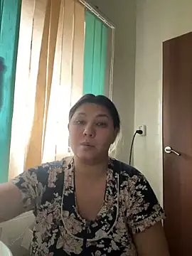 Olivialili online show from 02/11/25, 06:51