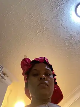 Dellah26 online show from 12/15/25, 07:12