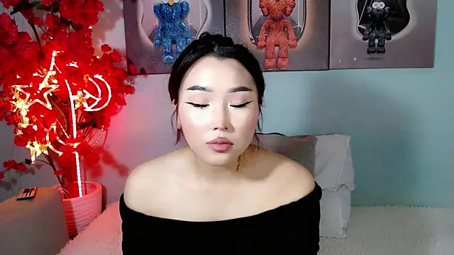 Snapshot of ichiben chatting on 12/22/25, 11:57 ichiben online show from 12/22/25, 11:57