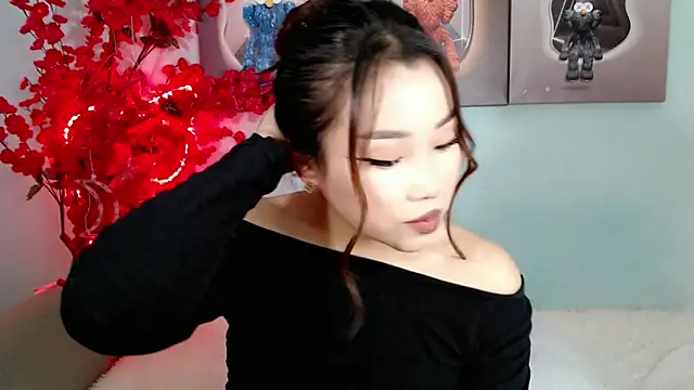 Snapshot of ichiben chatting on 02/22/26, 02:13 ichiben online show from 02/22/26, 02:13