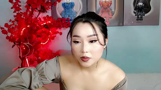 Snapshot of ichiben chatting on 02/25/26, 10:41 ichiben online show from 02/25/26, 10:41