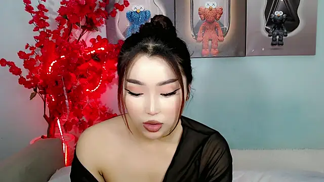 Snapshot of ichiben chatting on 03/05/26, 11:56 ichiben online show from 03/05/26, 11:56