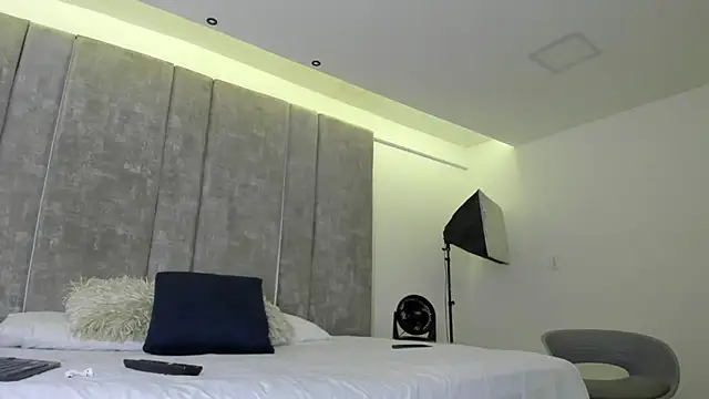 Amareto  online show from 01/23/25, 10:43